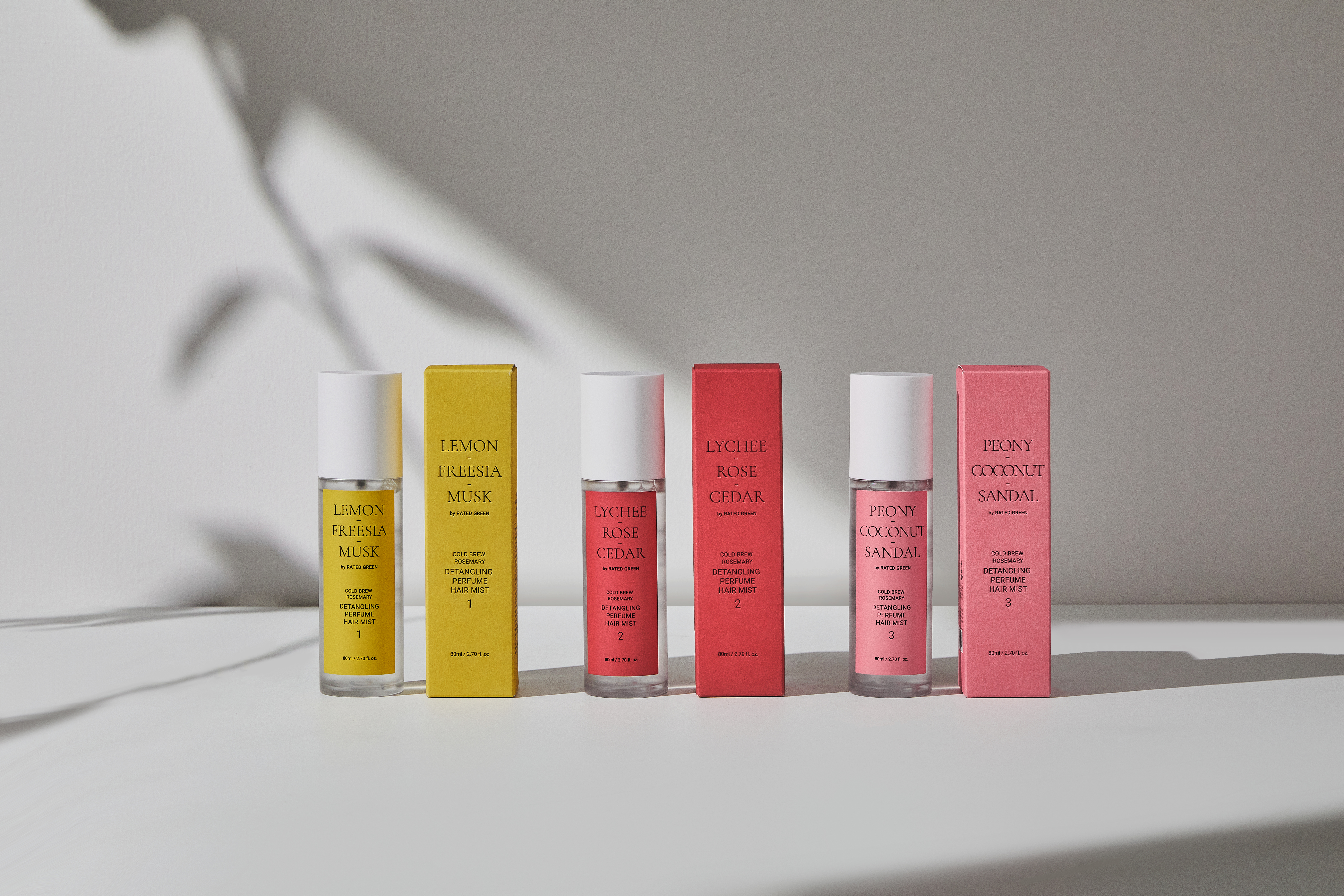 Парфумований міст для волосся з ароматом лічі, троянди та кедра Rated Green Detangling Perfume Hair Mist
